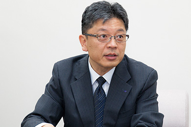 Makoto Setoyama, Senior Assistant General Manager, PVD Development Group, Hard Materials Development Dept., Sumitomo Electric Hardmetal Corp.