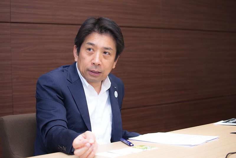 Toshiyuki Sahashi Executive Officer, Sumitomo Electric Industries, Ltd. President, Sumitomo Electric Hardmetal Corp.
